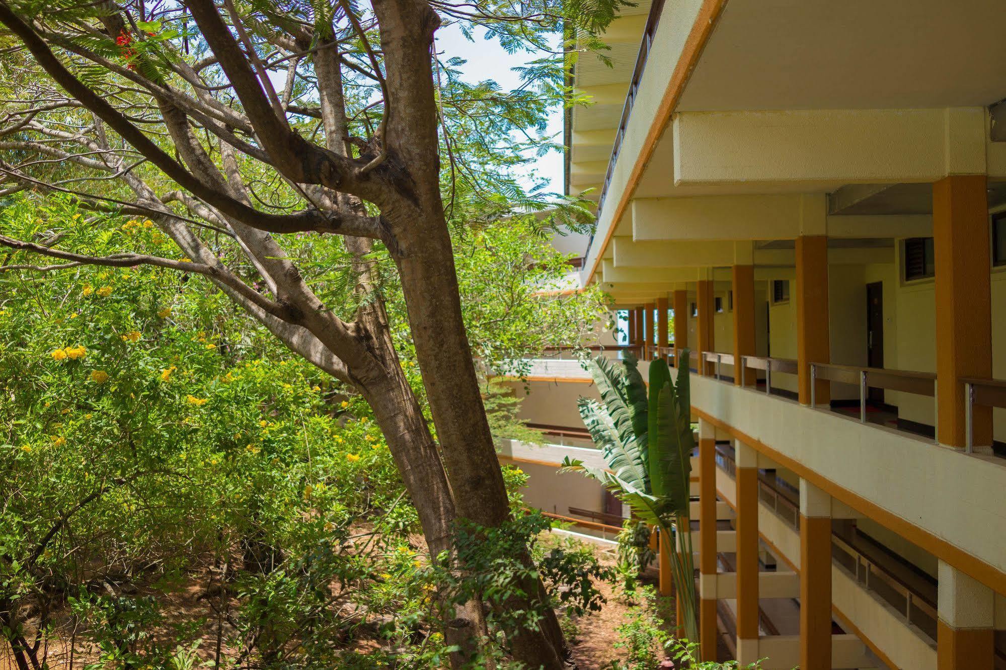 Bintumani Hotel Freetown Zewnętrze zdjęcie